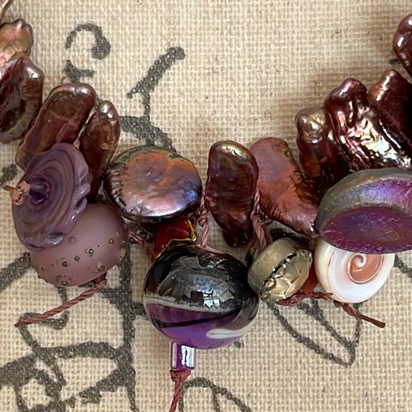 this necklace just so beautiful I can’t believe how much imagination and talent - Picture 5 of 17